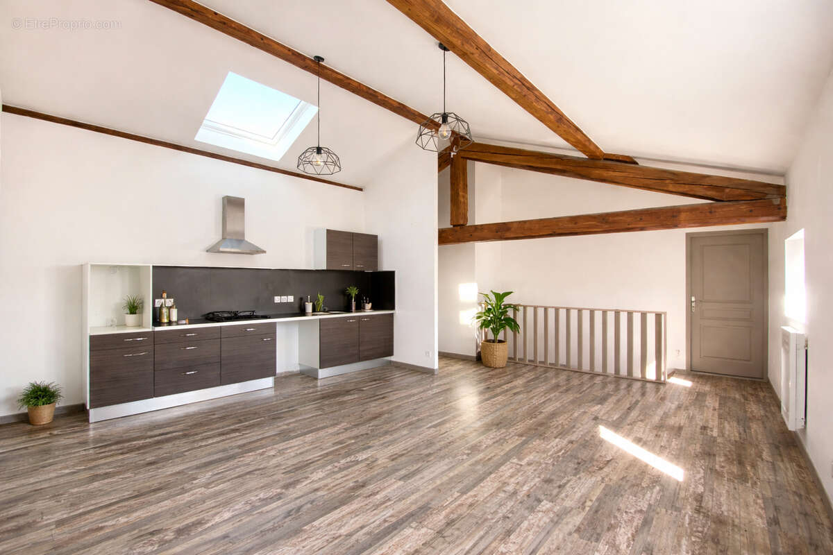 Appartement à SAINT-MARCELLIN-EN-FOREZ