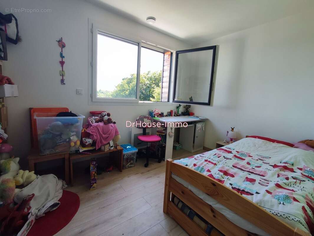 Maison à LAIZE-LA-VILLE