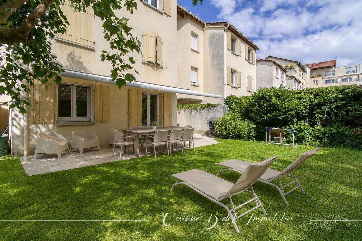 Appartement à SAINT-PRIEST