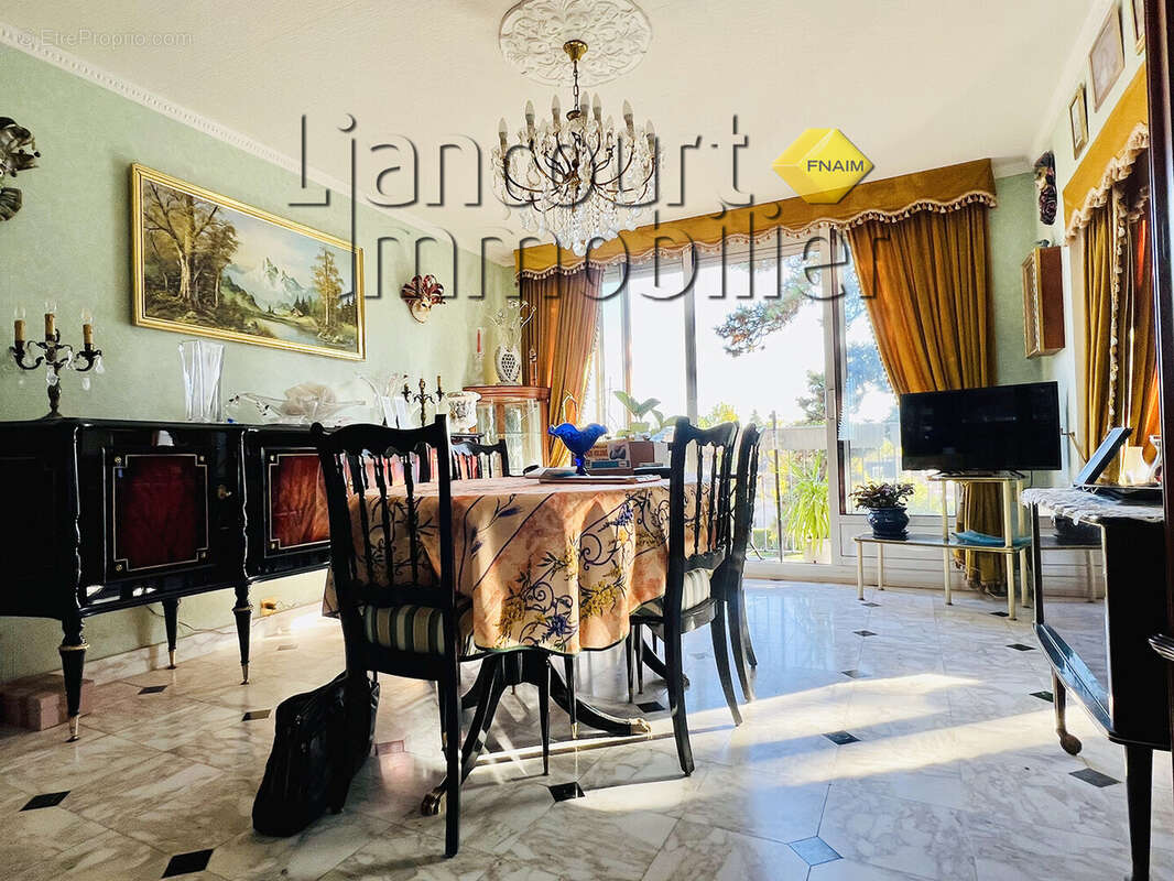 Appartement à RANTIGNY