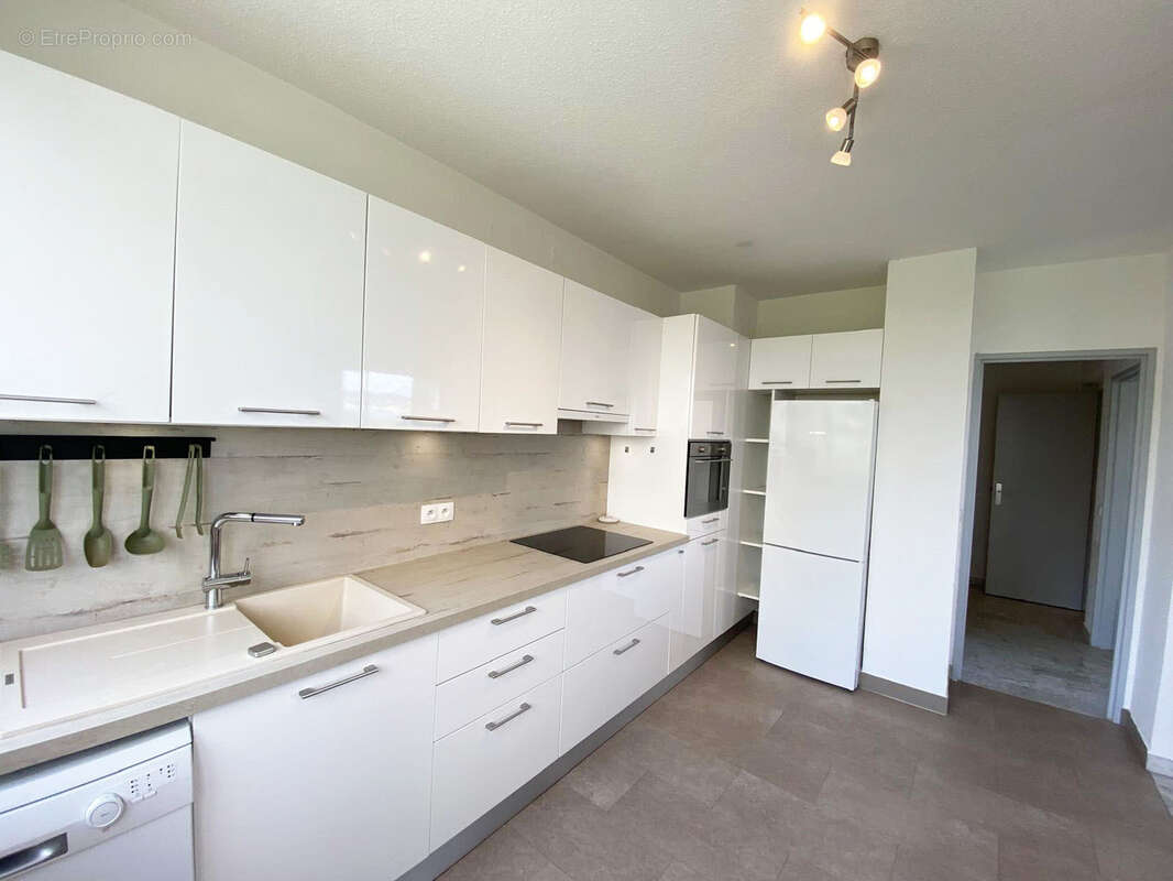 Appartement à MANDELIEU-LA-NAPOULE