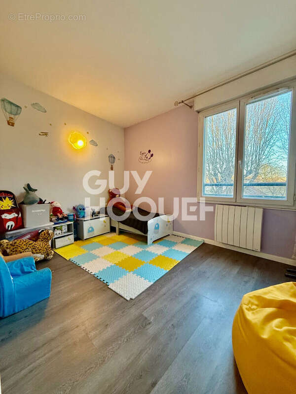 Appartement à NEUILLY-SUR-MARNE