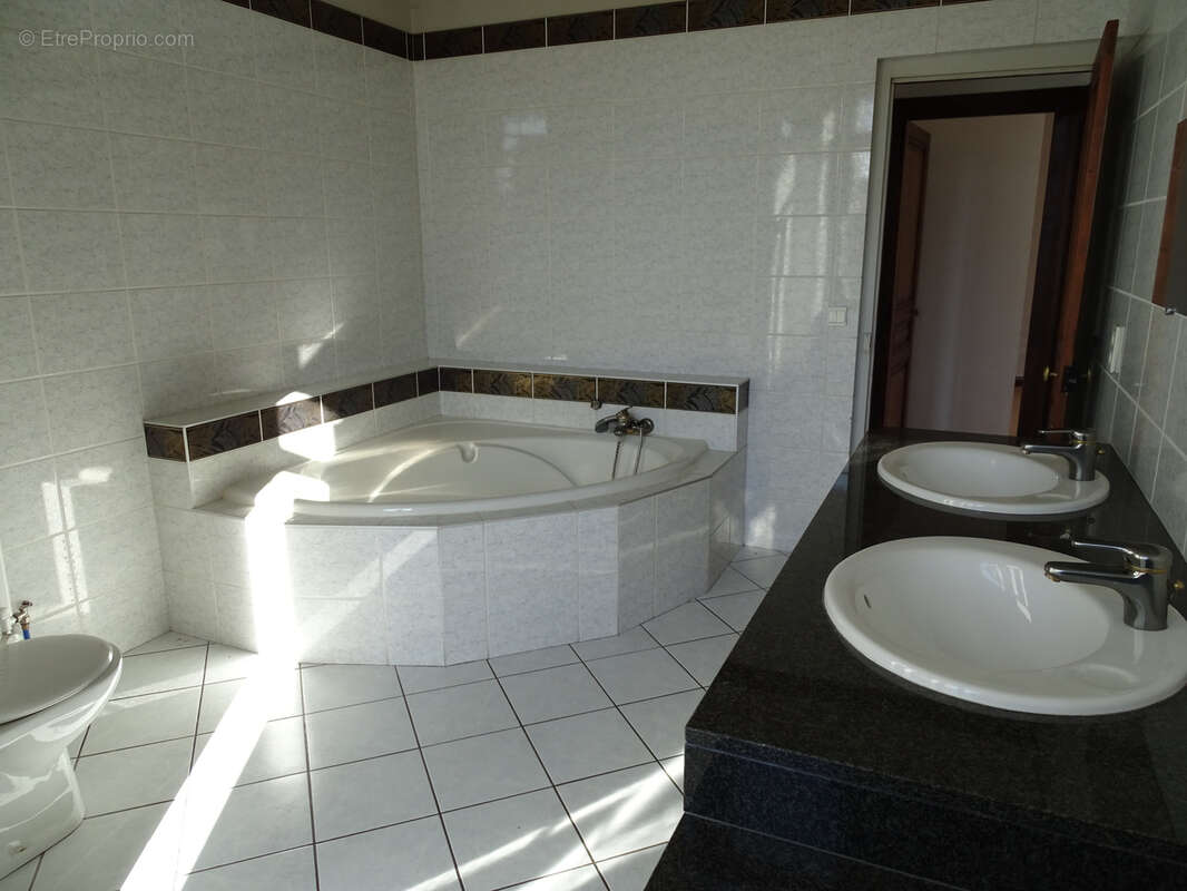 Maison à CHATILLON-SUR-SEINE