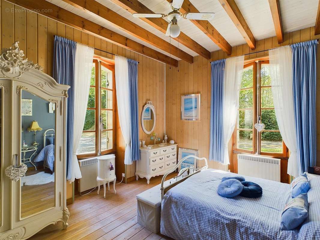 Maison à TOMBEBOEUF