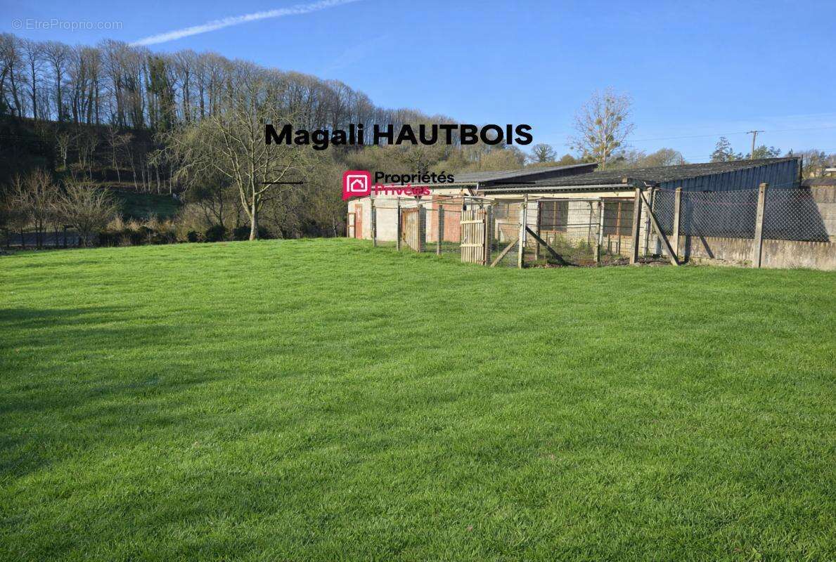 Maison à SAINT-HILAIRE-DU-HARCOUET