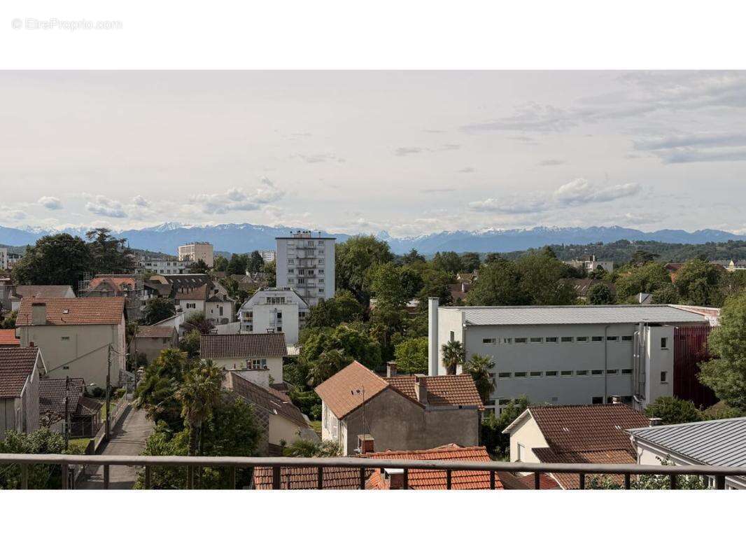 Appartement à BILLERE