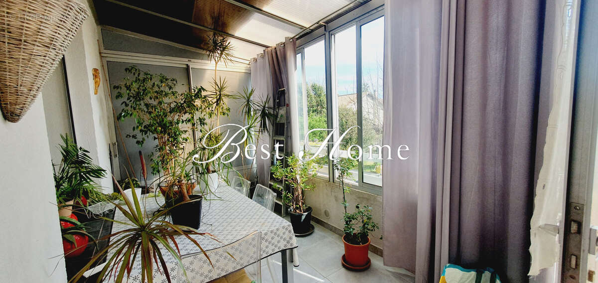 Appartement à NIMES