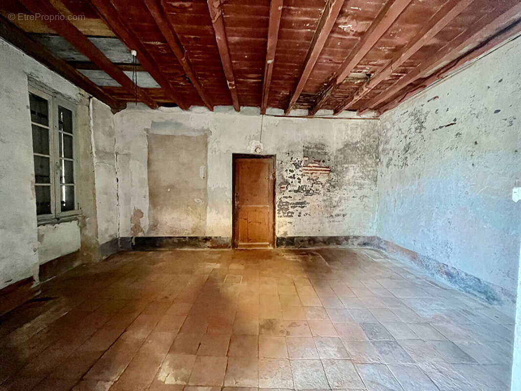 Maison à CASTELMORON-SUR-LOT