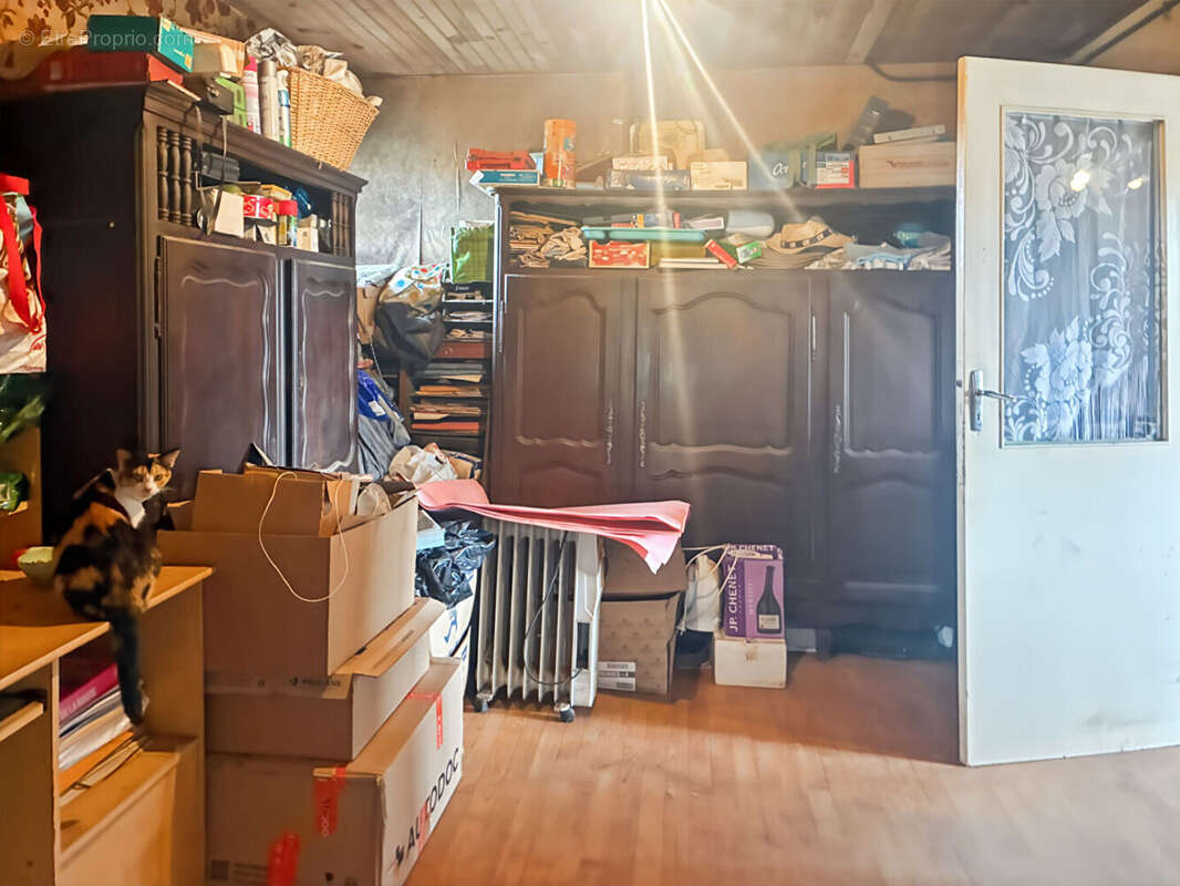 Maison à BAZOUGES-LA-PEROUSE