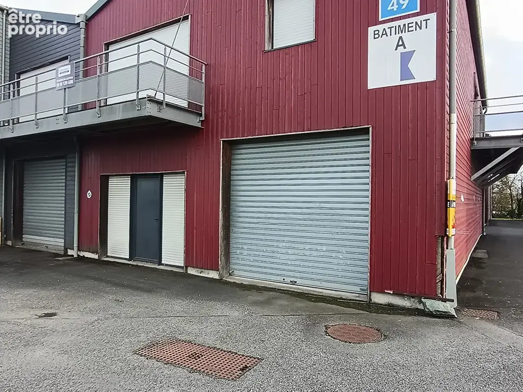 Local d'activité sur Saint Herblain de125 m2 - photo 3