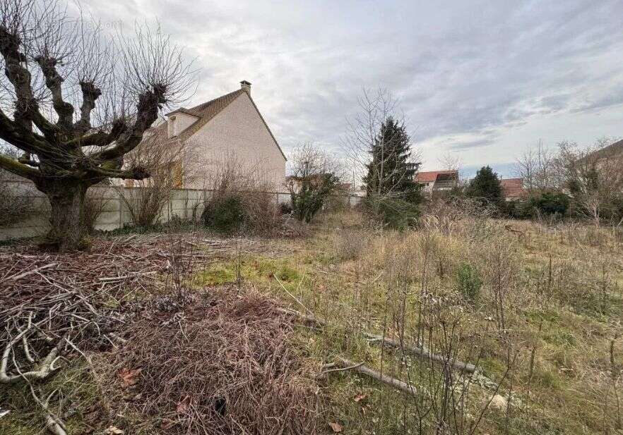 Terrain à CHELLES