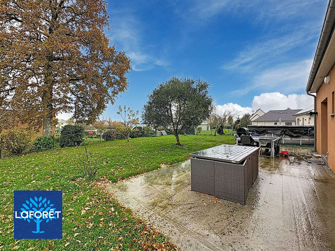 Maison à SAINT-SAUVEUR-DES-LANDES