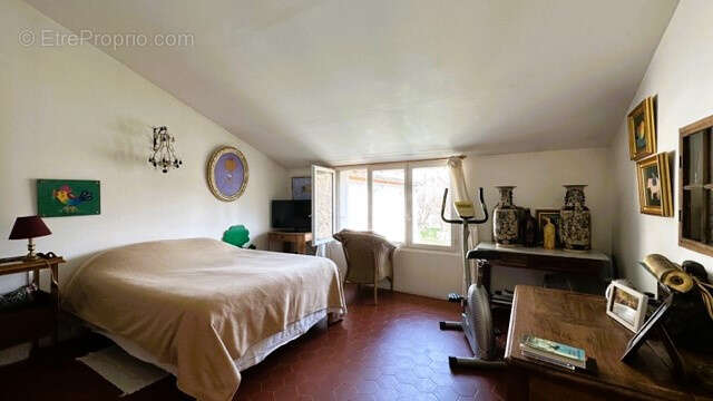 Maison à VAISON-LA-ROMAINE