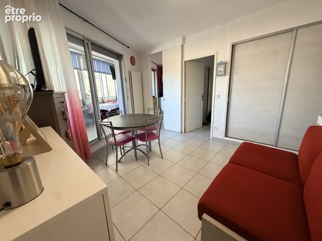 Charmant studio renové face au port - photo 4