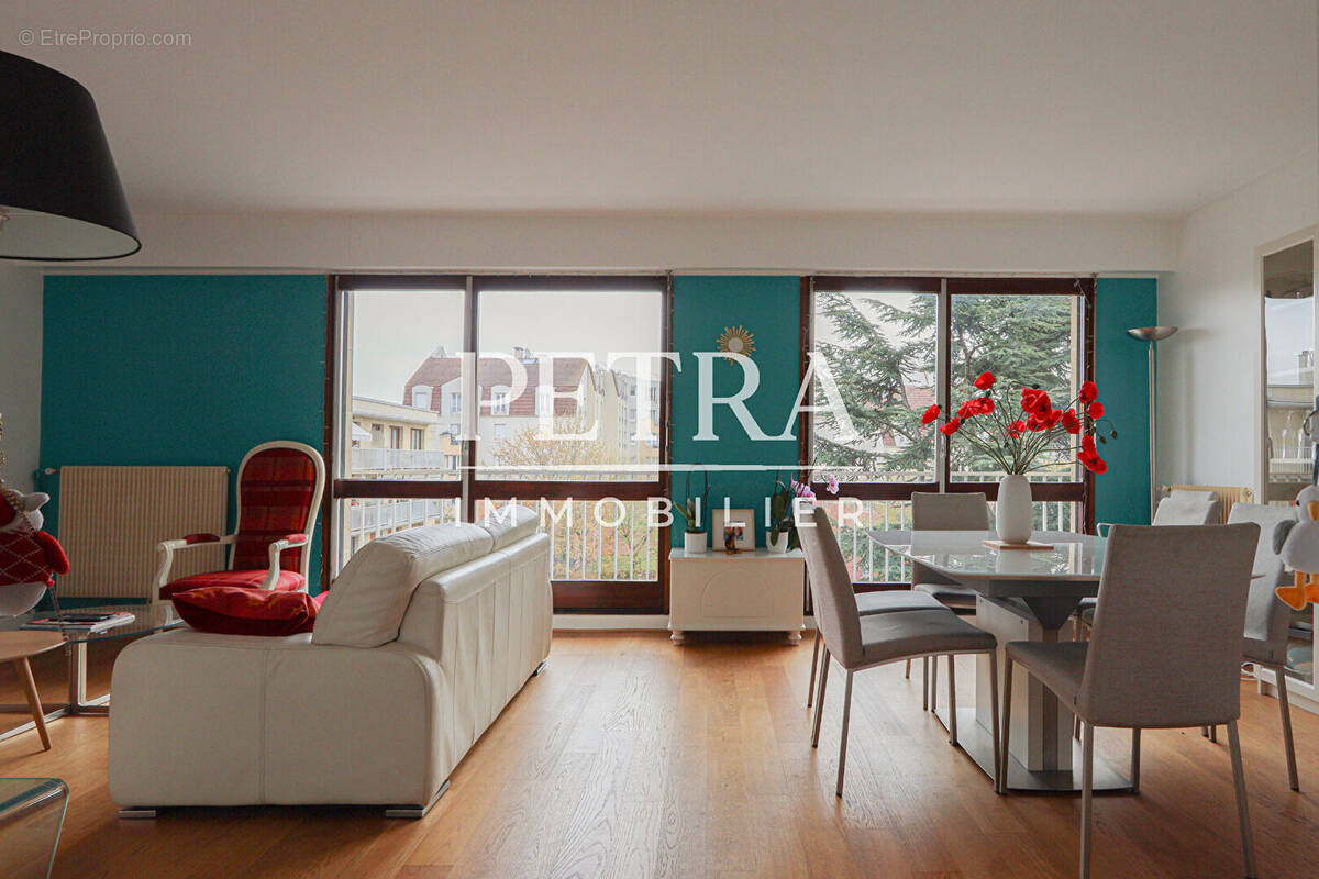 Appartement à L'HAY-LES-ROSES