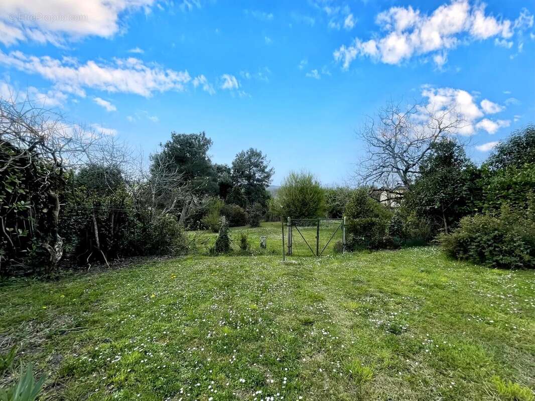 Appartement à XAINTRAILLES