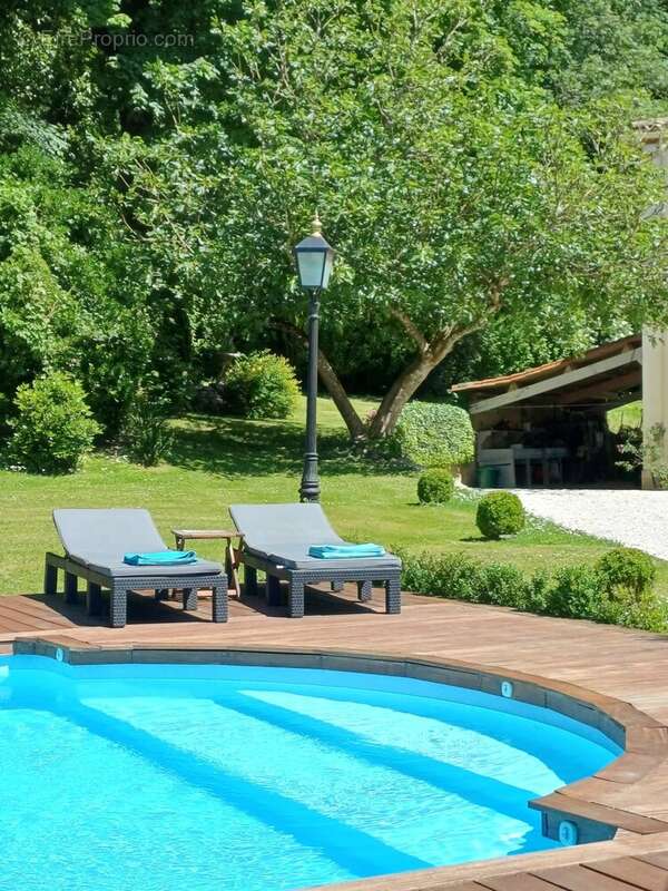 Maison à VOEUIL-ET-GIGET