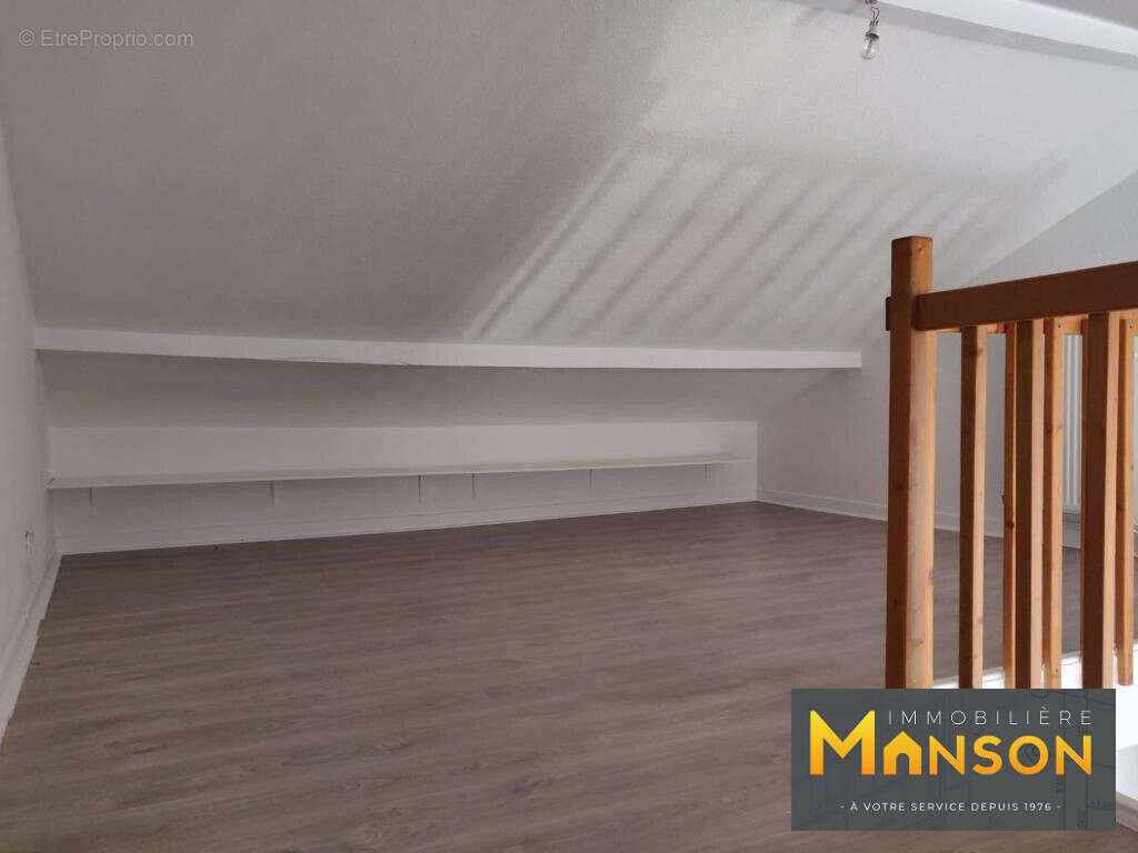 Appartement à NEUVES-MAISONS