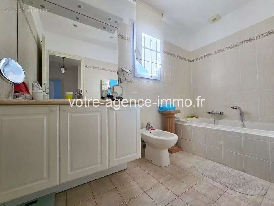 Maison à SAINT-RAPHAEL