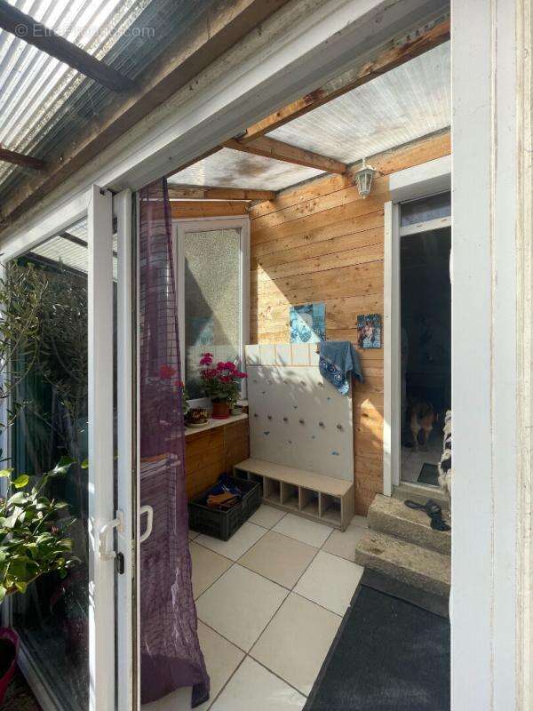 Maison à CHEZAL-BENOIT