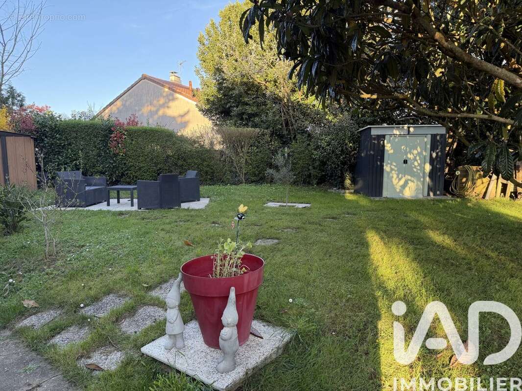 Photo 3 - Maison à THURE