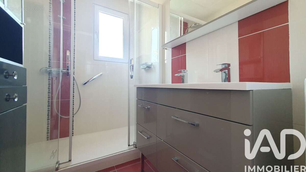 Photo 9 - Appartement à COURNON-D'AUVERGNE