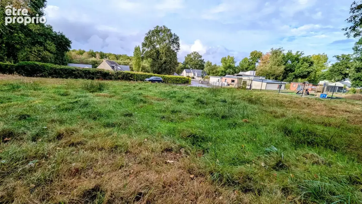 A VENDRE Terrain constructible de 1027 m² - Au coeur du golf du Tronchet (35540) - photo 3