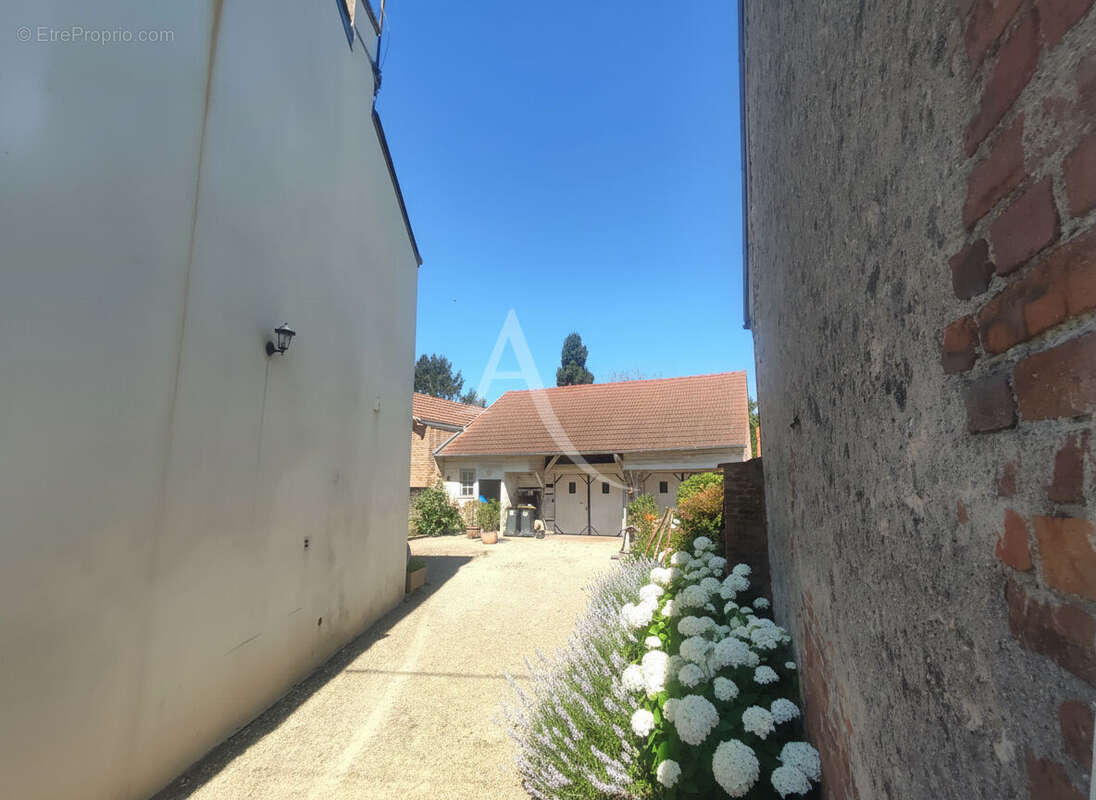 Maison à LAMOTTE-BEUVRON