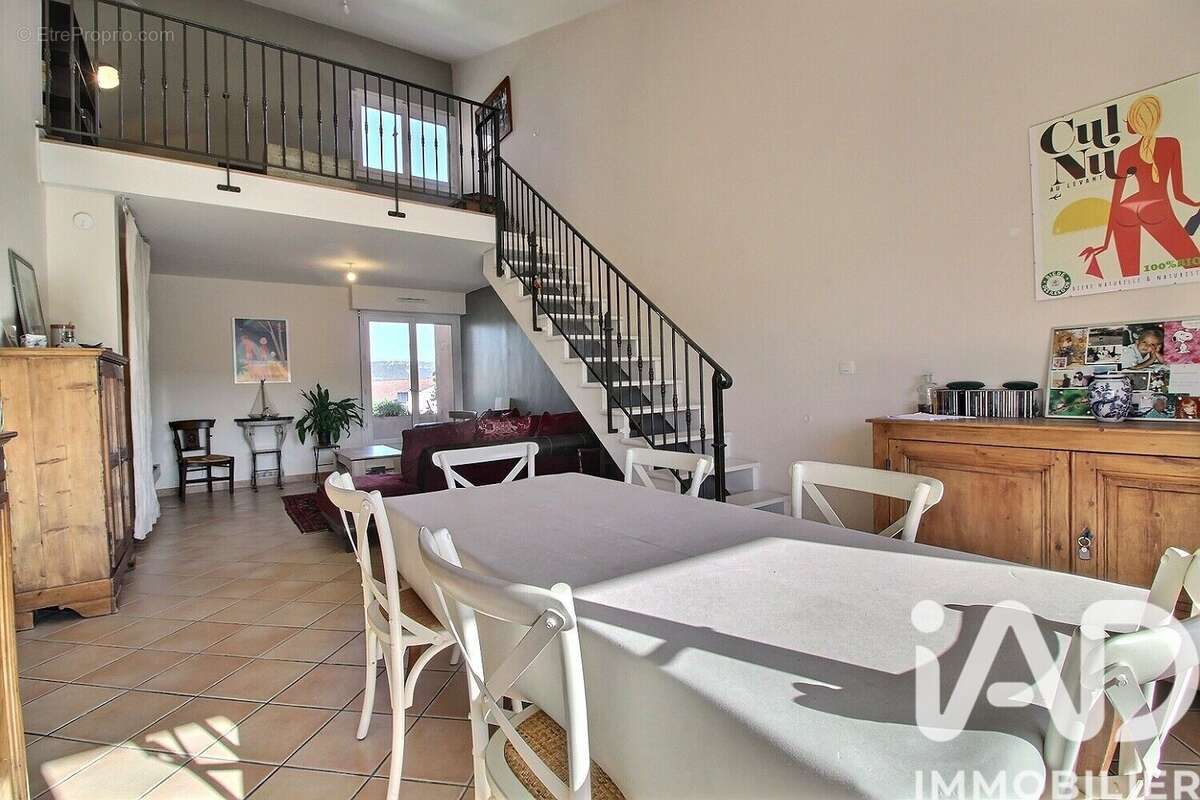 Photo 3 - Appartement à LE BEAUSSET
