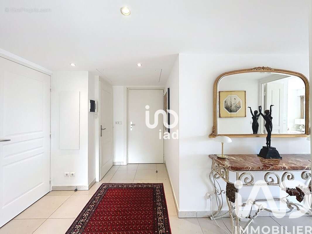 Photo 9 - Appartement à ROQUEBRUNE-CAP-MARTIN