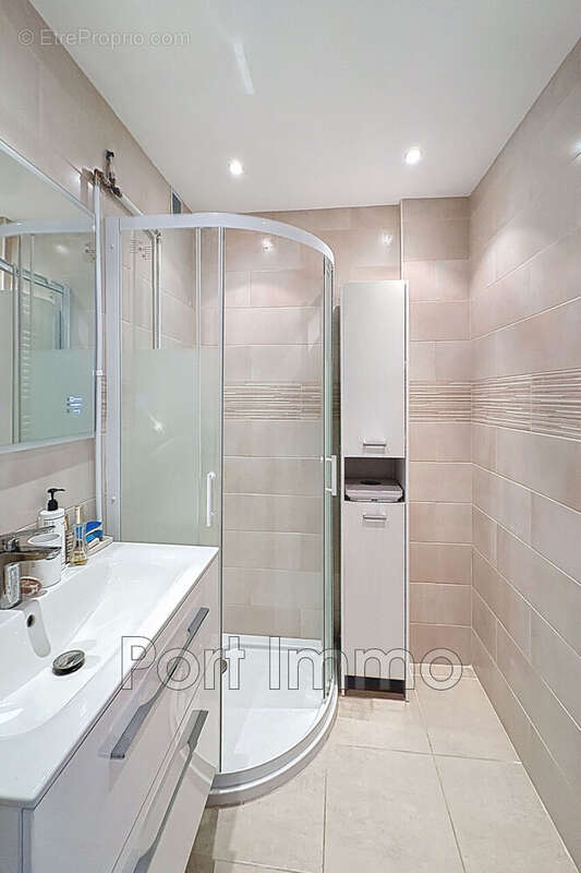 Appartement à CAGNES-SUR-MER