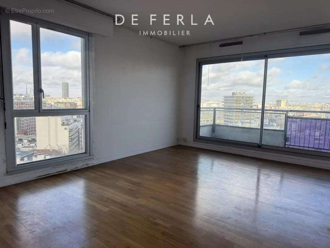 Appartement à PARIS-14E