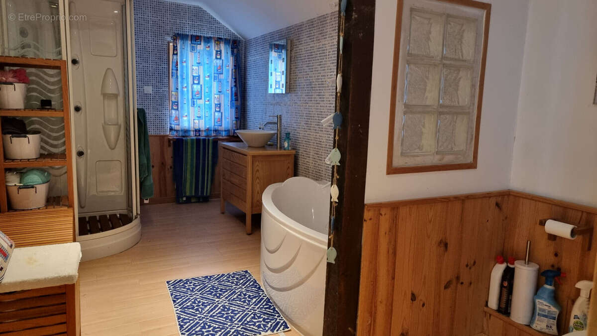 CÔTES D'ARMOR, Proche Guerledan, Charmante Maison Individuelle de 3 Chambres - photo 6
