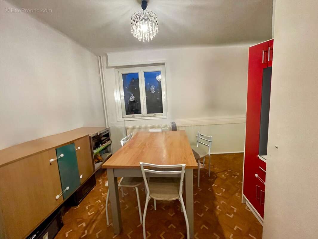 Espace salle à manger - Appartement à SCHILTIGHEIM