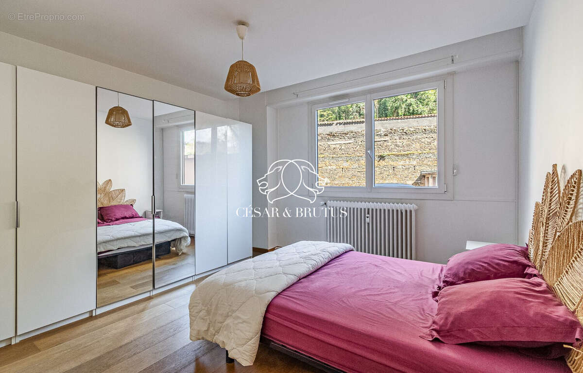 Appartement à LYON-4E