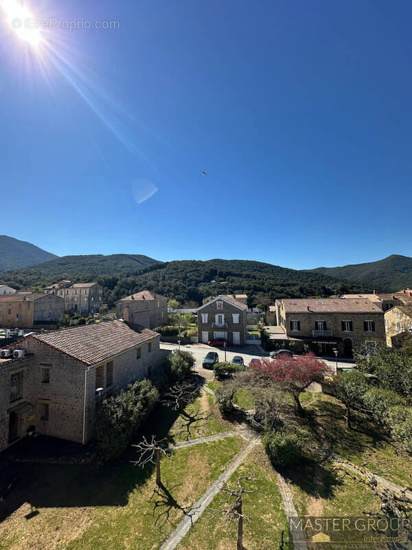 Appartement à CAURO