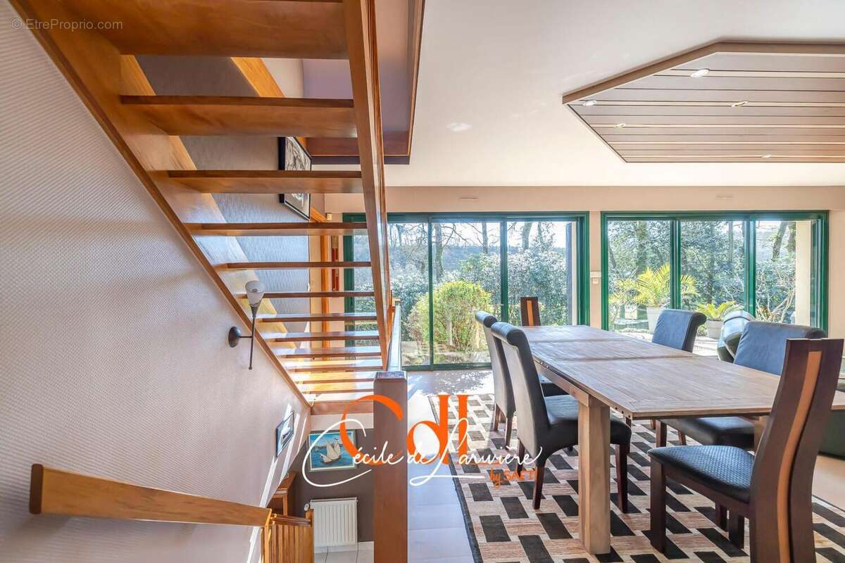 Photo 3 - Maison à LANDIVISIAU