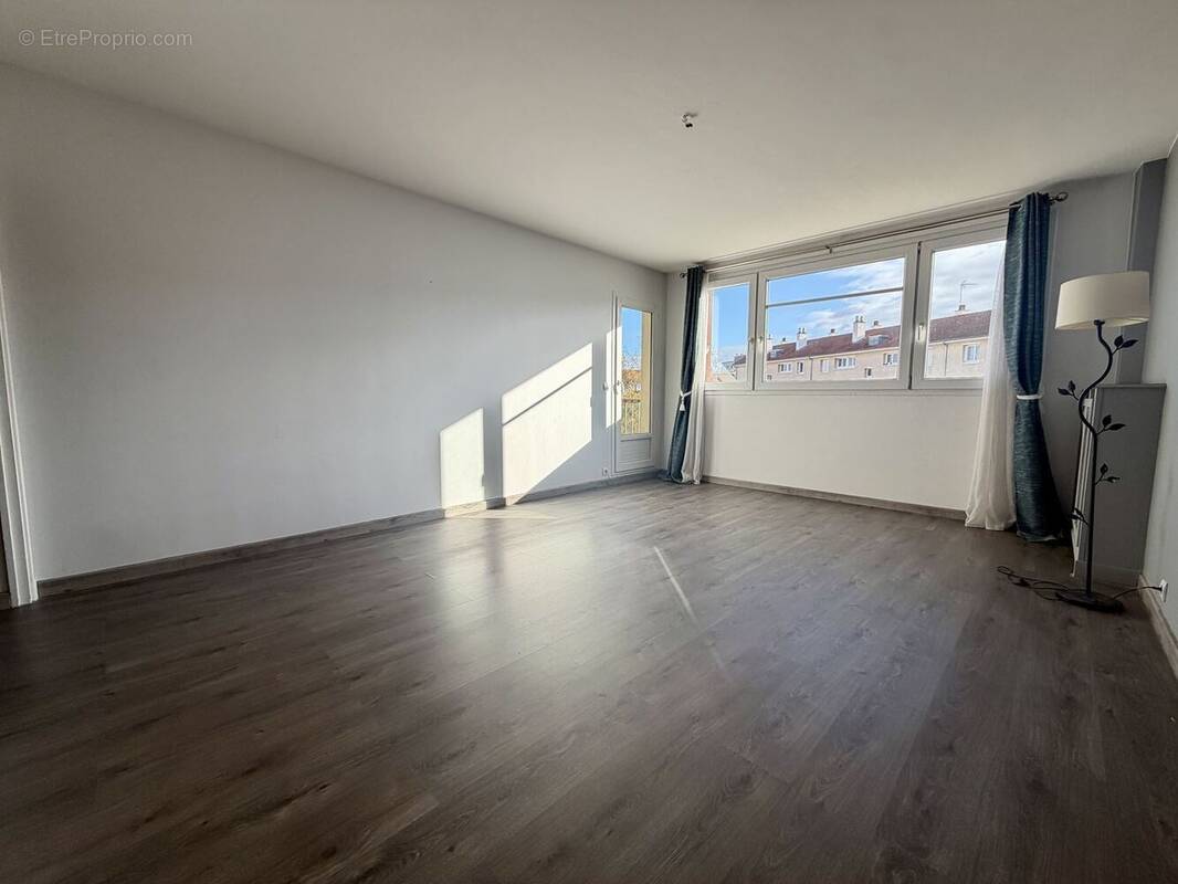 Appartement à ERMONT