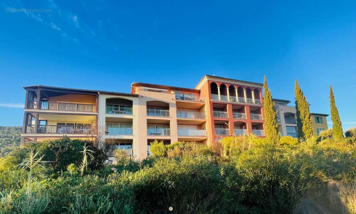 Appartement à LES ISSAMBRES