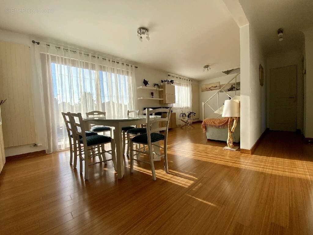 Maison à VILLEPARISIS