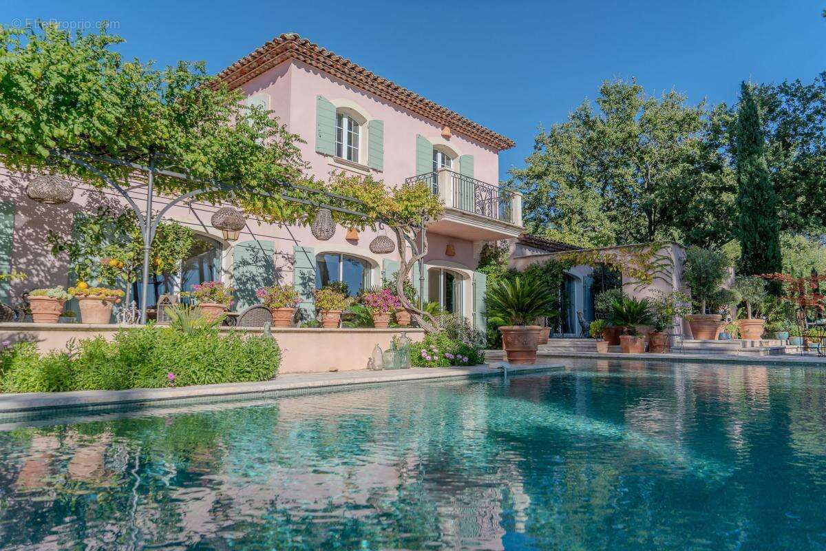 Maison à DRAGUIGNAN