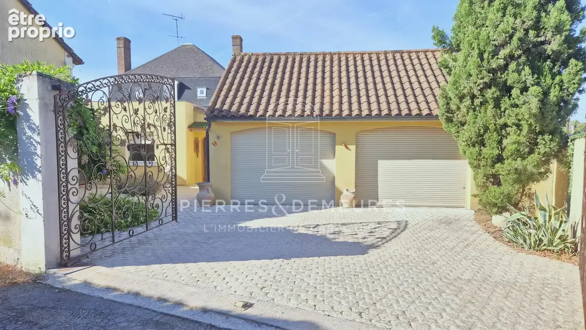 Propriété atypique avec patio et piscine chauffée - photo 16