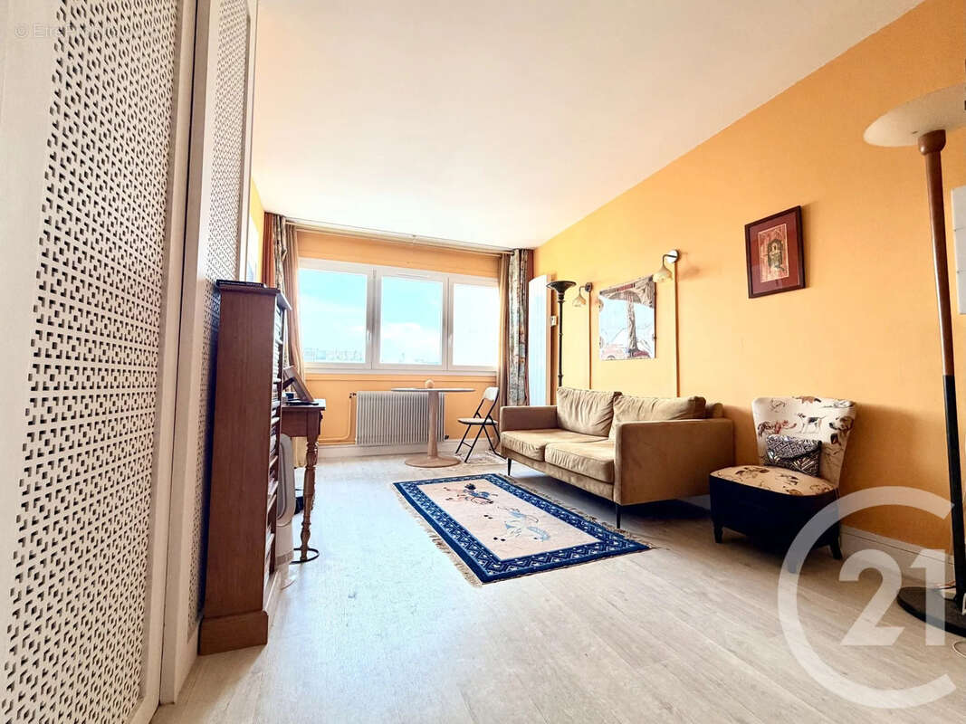 Appartement 34 m² à Clichy  - photo 2