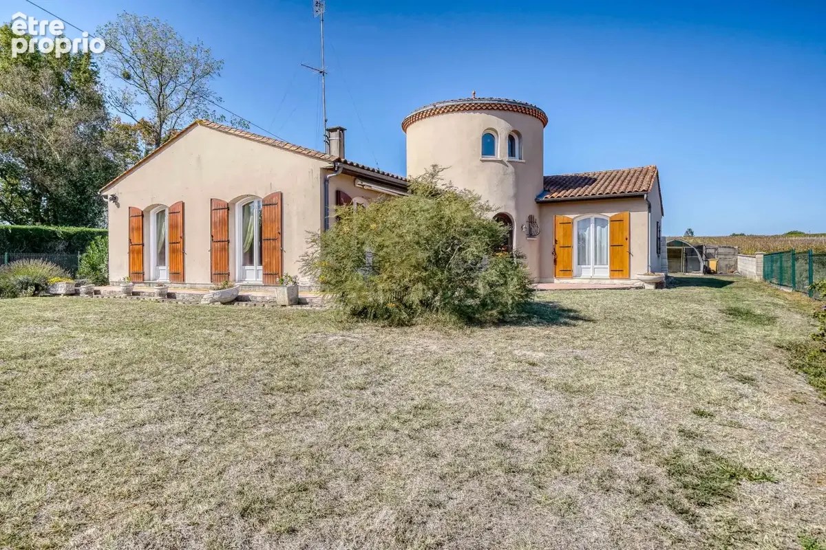 Maison à MARCILLAC