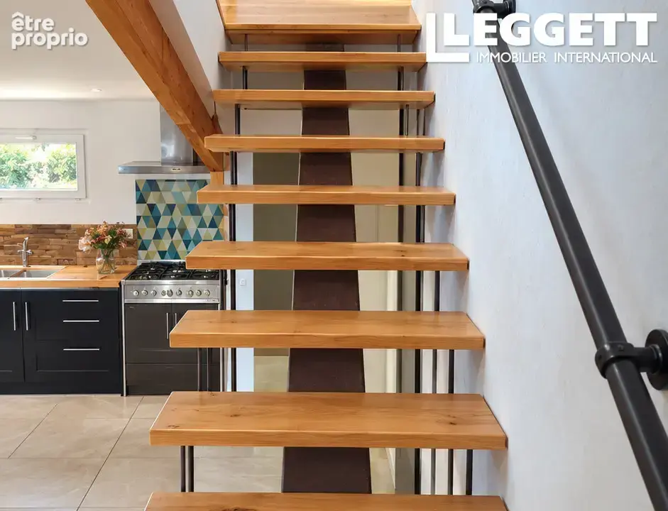 Leggett vous offre cette Superbe grange en pierre rénovée de 3 chambres avec grange de 85 m² près de Saint-Lô - photo 5