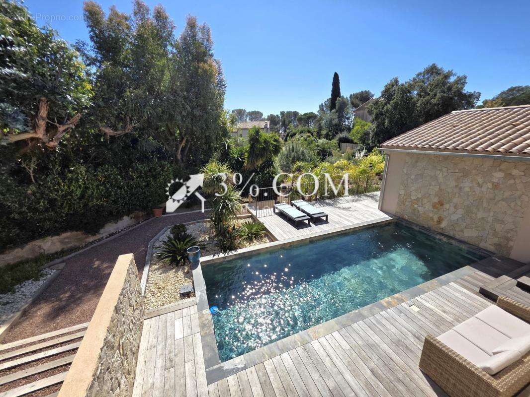 Maison à SAINT-RAPHAEL