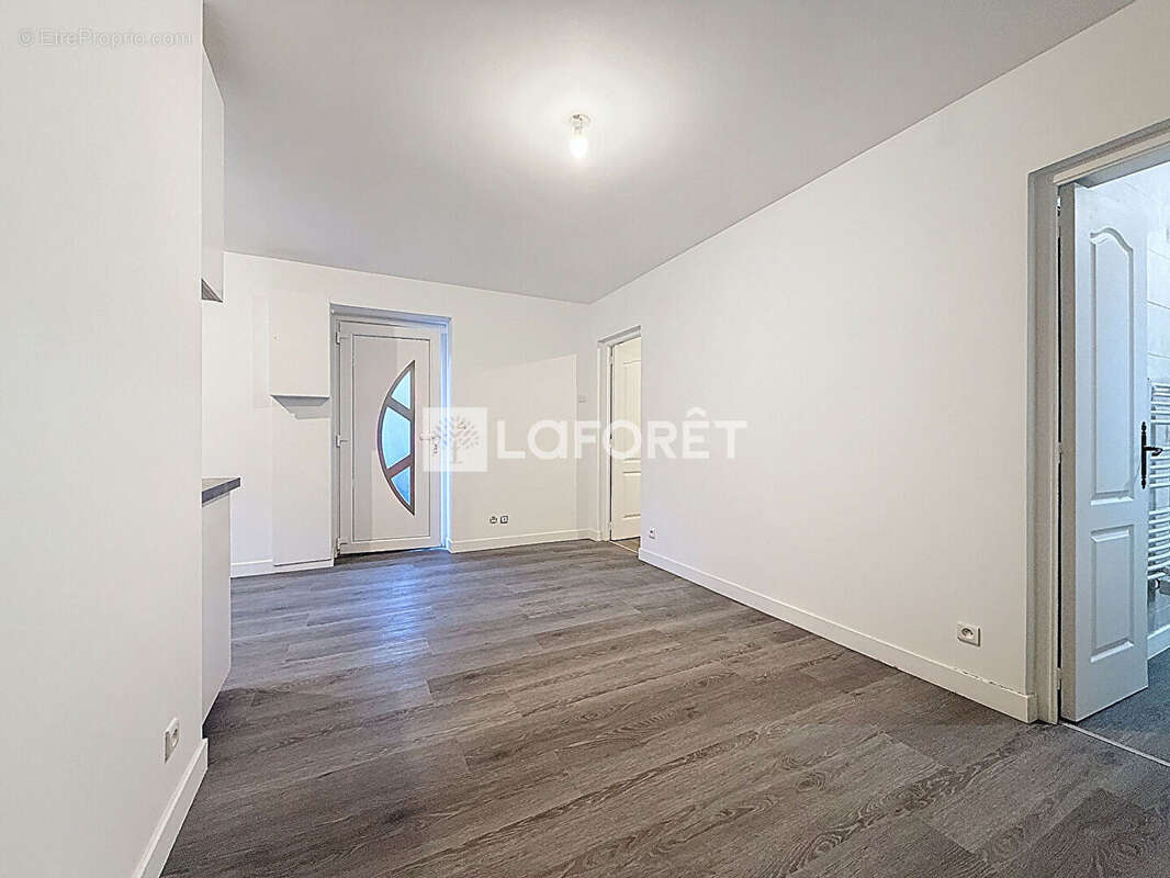 Appartement à LIEUSAINT