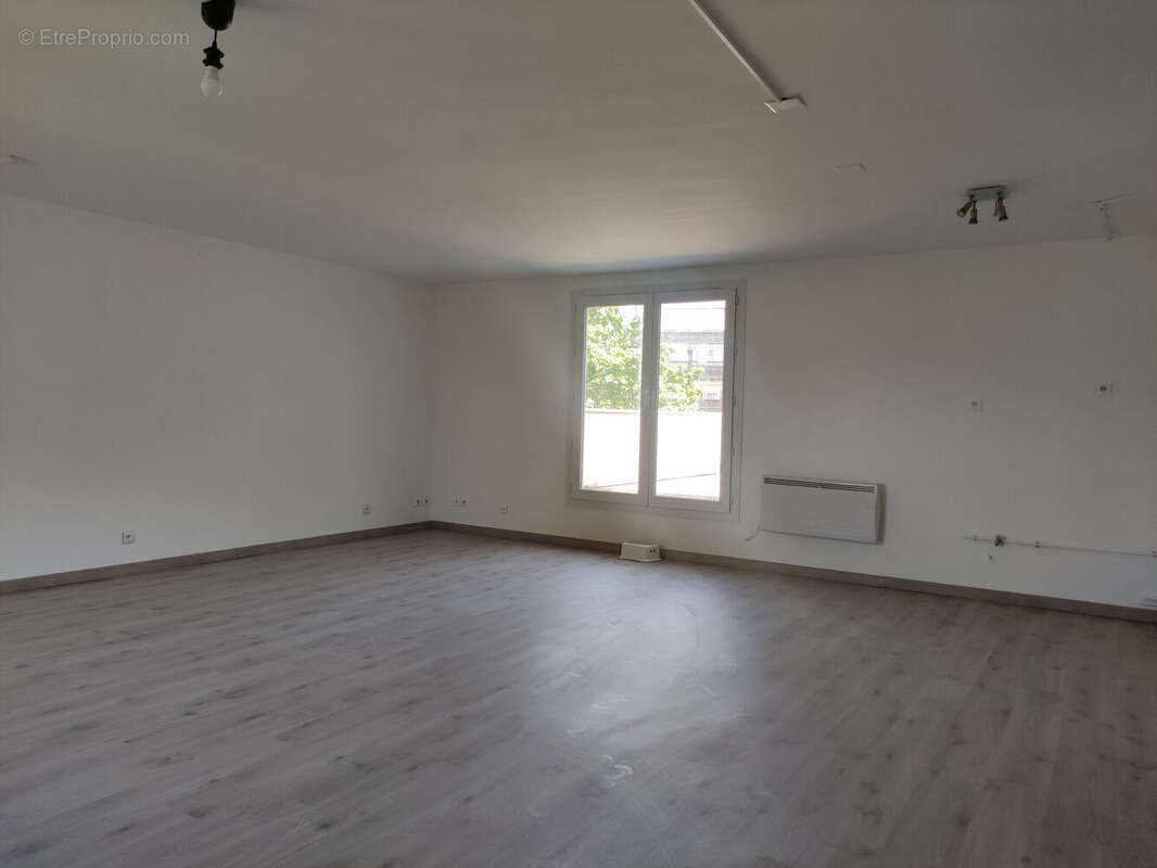 Photo 2 - Appartement à LORMONT