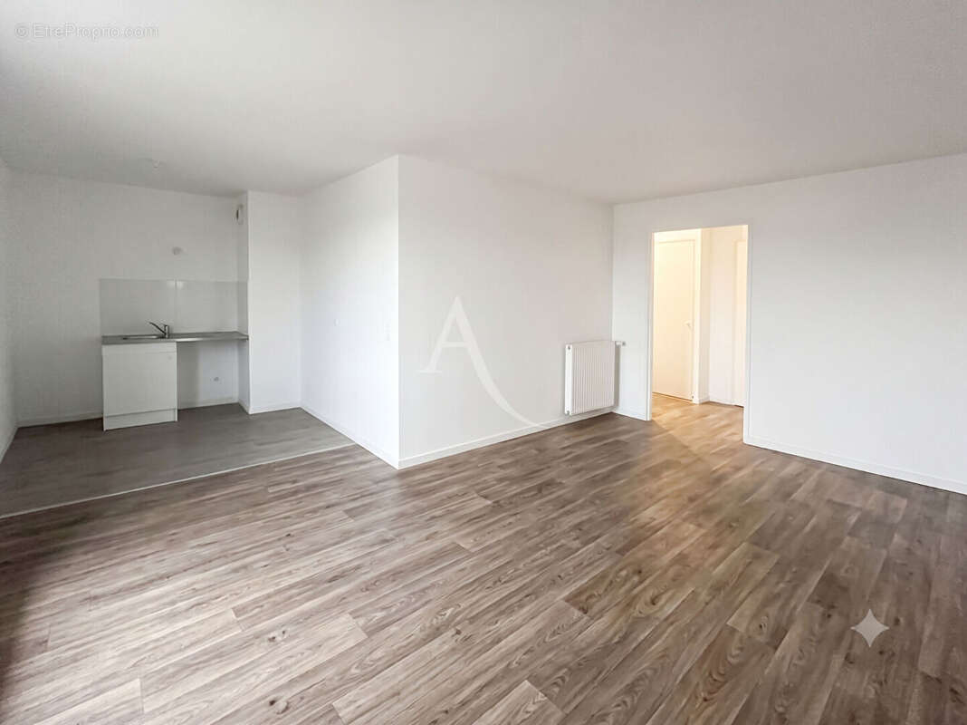 Appartement 3 pièces avec loggia et parking  proche gare - photo 2