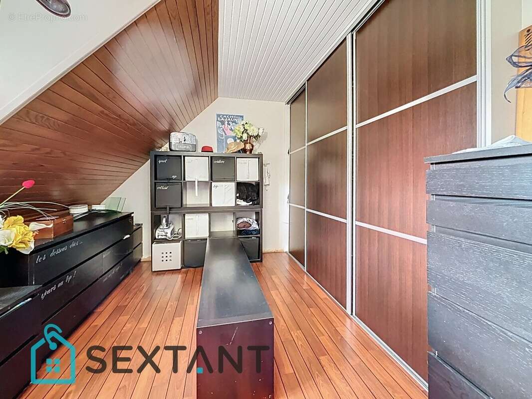 Maison à QUEVREVILLE-LA-POTERIE